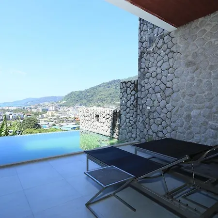 Patong Seaview Villa芭东海景3卧别墅 5分钟到江西冷 3BDR Pool